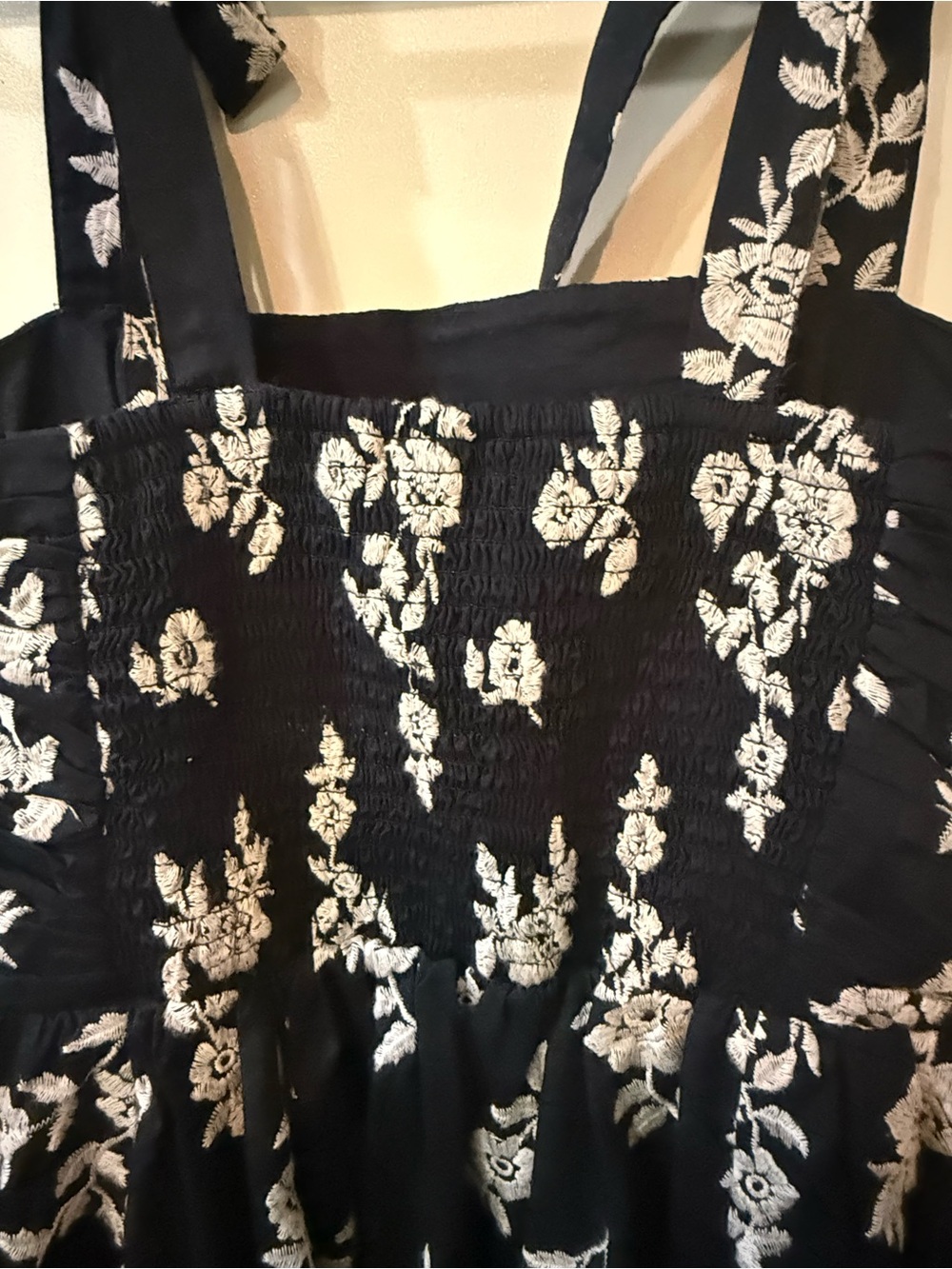 Abercrombie & Fitch Emerson Tie-Strap Maxi - Picture 8 of 9